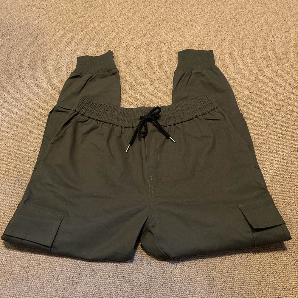 Men's Olive Cargo Pants
